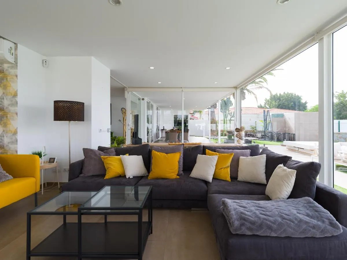 Magnifica Villa En El Corazon De Maspalomas